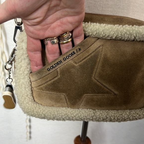 Golden Goose Star Suede and Sherling Crossbody Handbag - Picture 3 of 16